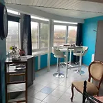 La Casa Du Port, Chambres, Privee, Avec Vue Sur La Riviere *