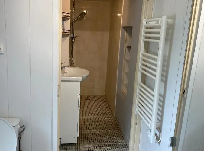 Apartment La Casa Du Port, Chambres, Privee, Avec Vue Sur La Riviere *