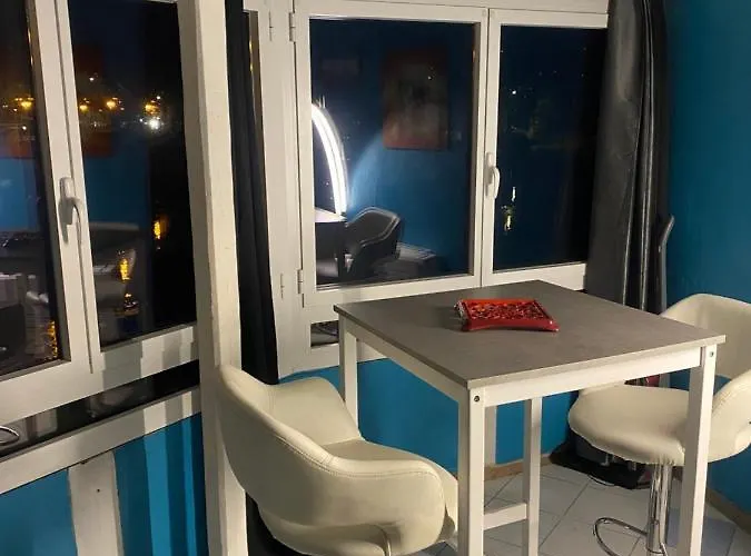 Apartment La Casa Du Port, Chambres, Privee, Avec Vue Sur La Riviere Capendac