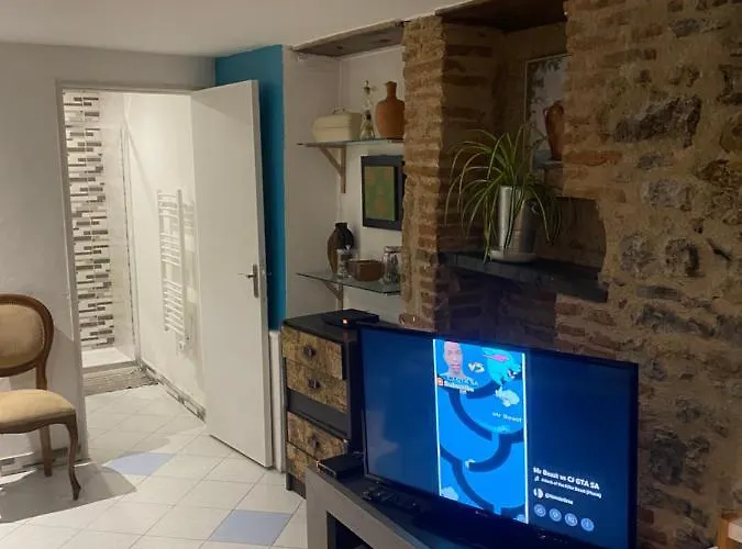 Apartment La Casa Du Port, Chambres, Privee, Avec Vue Sur La Riviere