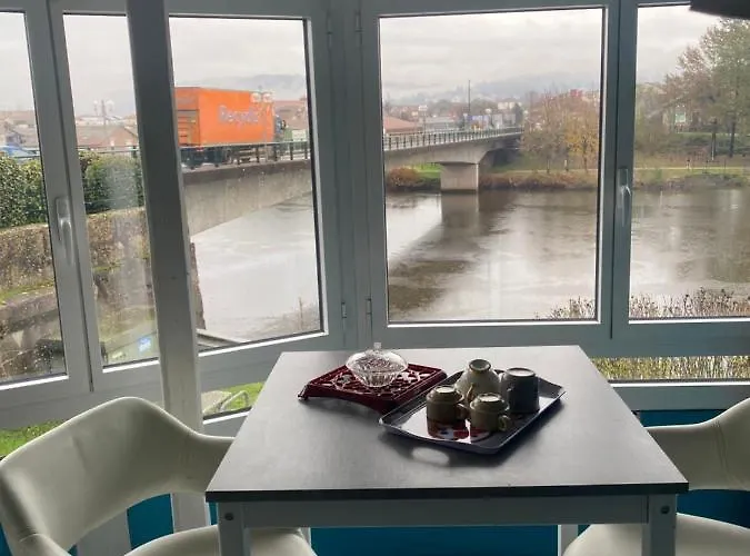 Apartment La Casa Du Port, Chambres, Privee, Avec Vue Sur La Riviere Capendac