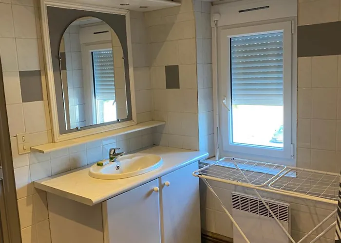 La Casa Du Port, Chambres, Privee, Avec Vue Sur La Riviere