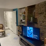 Appartement La Casa Du Port, Chambres, Privée, Avec Vue Sur La Rivière