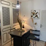 La Casa Du Port, Chambres, Privée, Avec Vue Sur La Rivière Appartement *