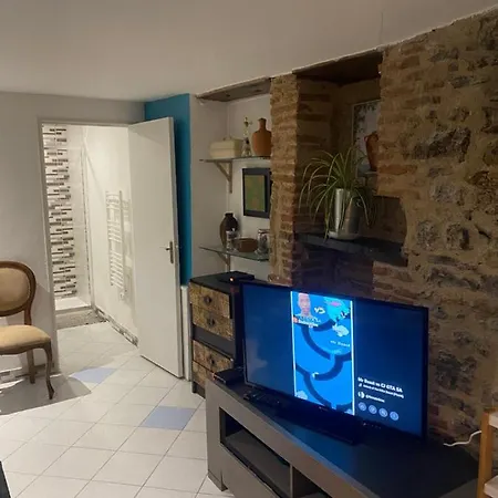 Appartamento La Casa Du Port, Chambres, Privée, Avec Vue Sur La Rivière