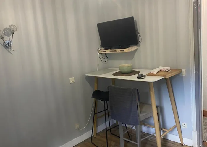 La Casa Du Port, Chambres, Privee, Avec Vue Sur La Riviere Apartment